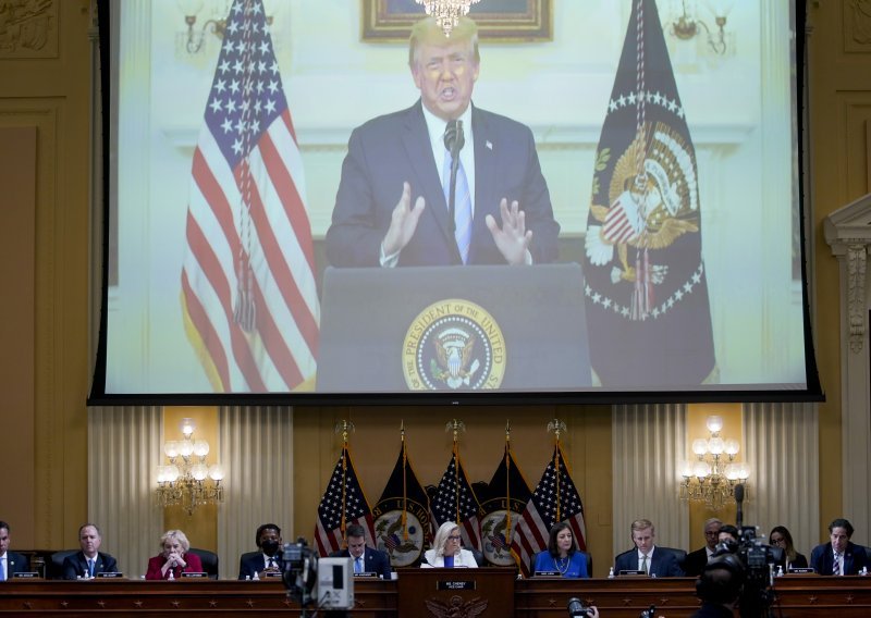 Odbor o napadu na Kapitol: Trump nije učinio ništa da to spriječi