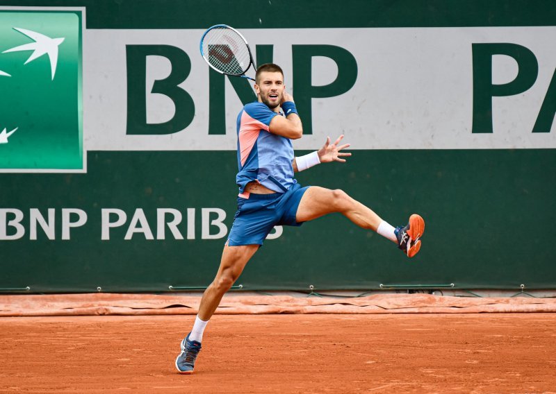 Novi problemi za organizatora Umaga. Ćorić je zbog ozljede predao meč četvrtfinala ATP turnira u Hamburgu i donio tešku odluku