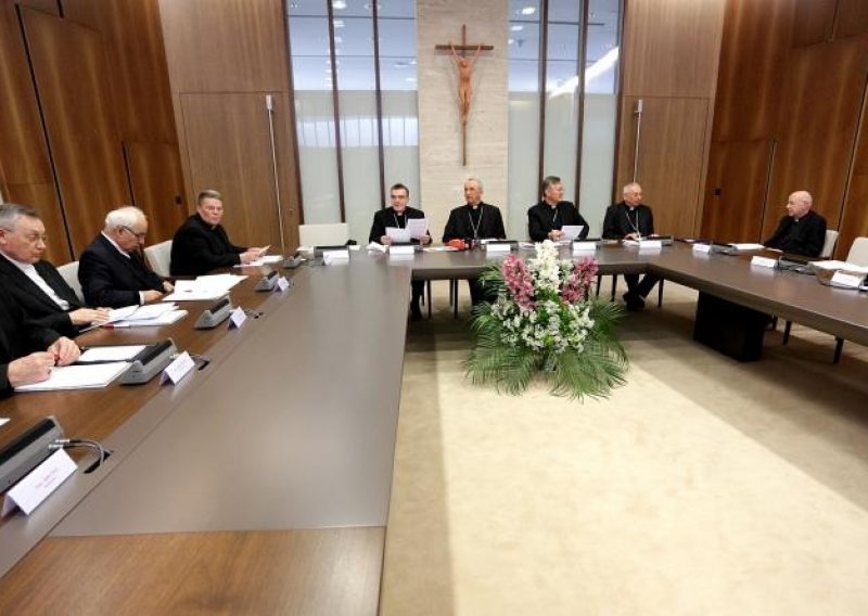 Apel hrvatskih biskupa zbog katastrofalne demografske krize