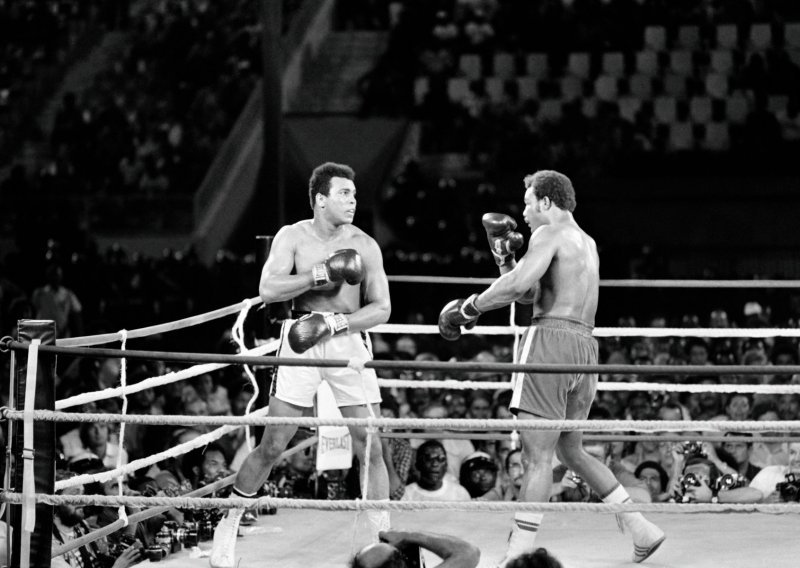 Šampionski pojas legendarnog Muhammada Alija iz meča protiv Georga Foremana prodan za milijune dolara; zna se i tko je kupac!