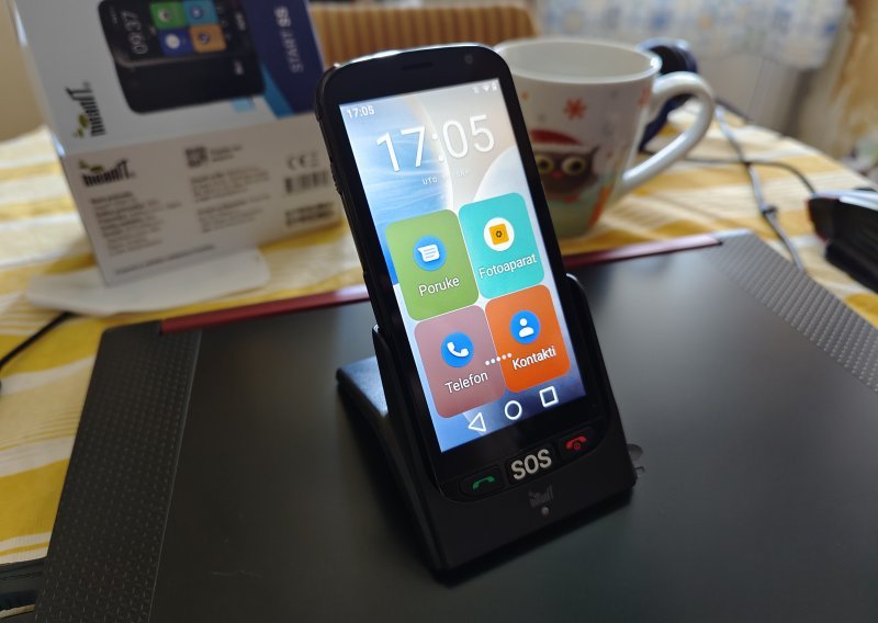[FOTO] Isprobali smo Start S5 - je li ovo pametni telefon za vašu baku ili djeda?
