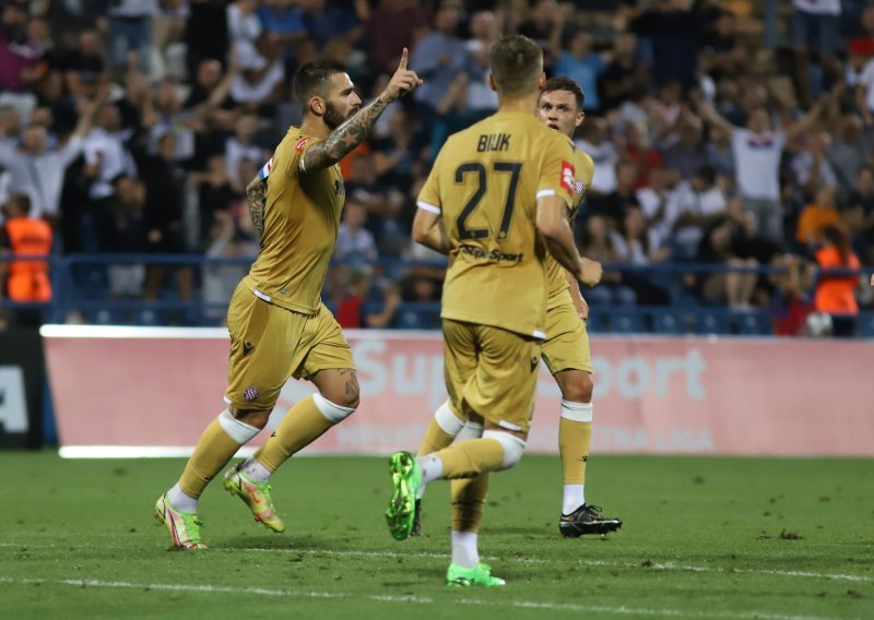 SuperSport Hrvatska nogometna liga, 3. kolo, Varaždin - Hajduk 0:2, 30.7.2022., video sažetak