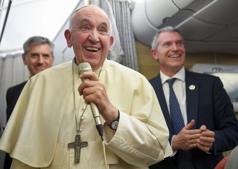 Iako je najavio da više neće moći putovati istim ritmom kao prije, Papa Franjo najavio odlazak u Kazahstan