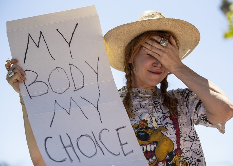 [FOTO] Birači u Kanzasu biraju žele li zadržati pravo na pobačaj, cijeli SAD pozorno prati