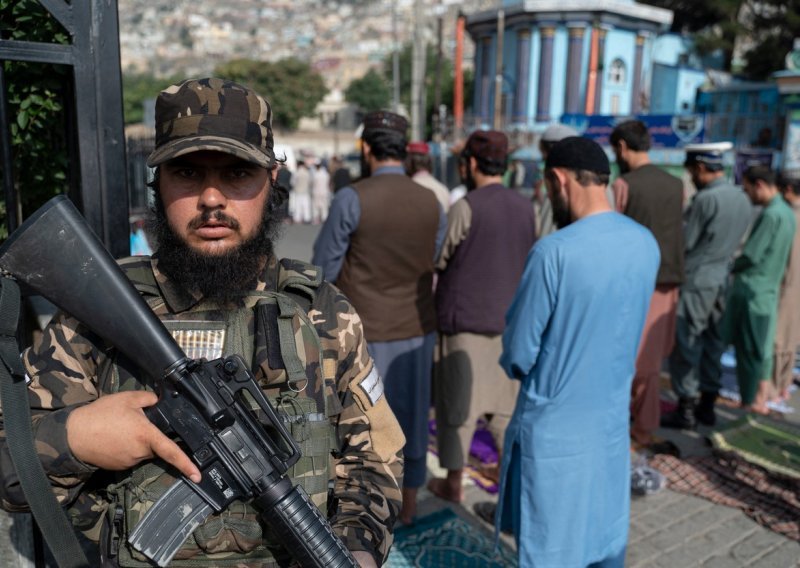 Osam mrtvih u napadu Islamske države u Kabulu