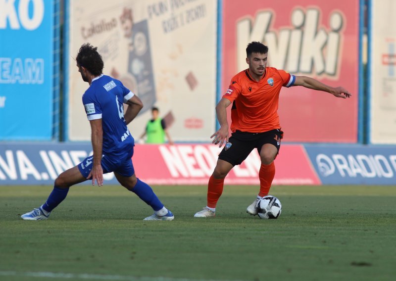 [VIDEO/FOTO] Slaven Belupo i Šibenik odigrali utakmicu s nepopularnim rezultatom; Hajduk ostao na drugom mjestu