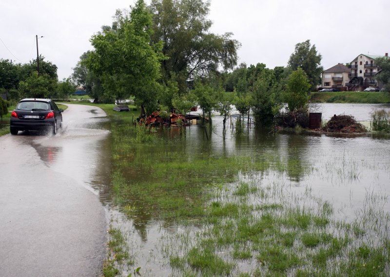 Poplave u Bosni i Hercegovini