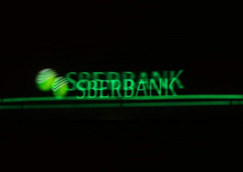 Sankcije Rusiji pritisnule dobit Sberbanka