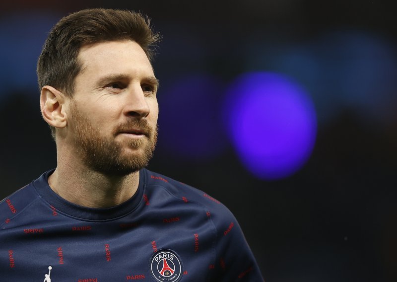 Lionel Messi zabio najljepši gol u dresu PSG-a, ali odmah nakon utakmice sjeo u avion i stigao u Barcelonu; svi su uvjereni u isto....