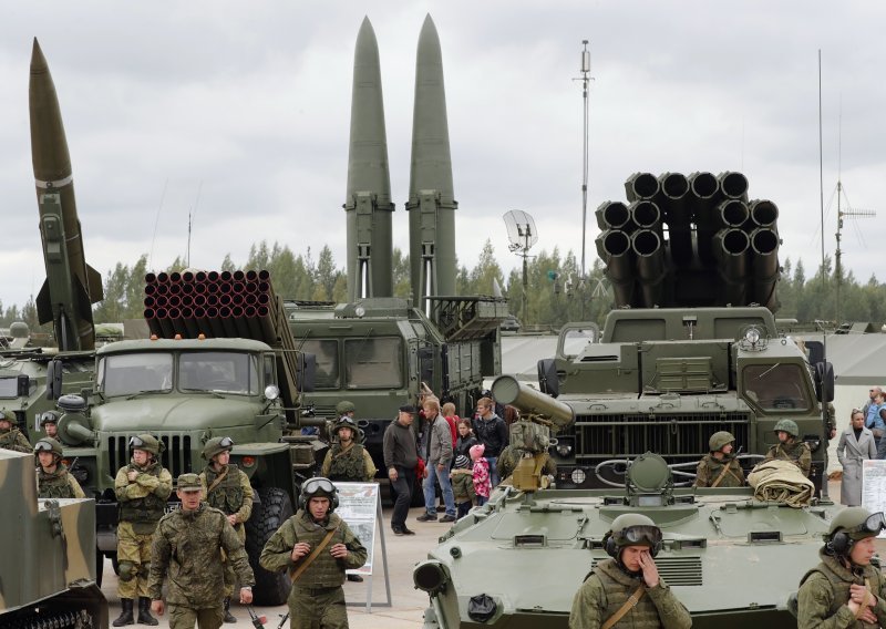 Rusija prekida američku inspekciju nuklearnog oružja u svojim vojnim bazama