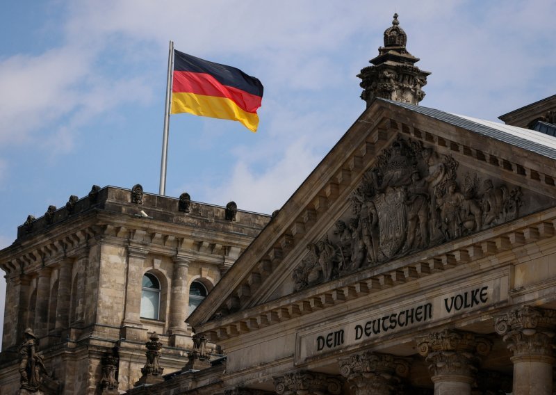 Njemačka zbog rata i skupih energenata na gubitku 260 milijardi eura