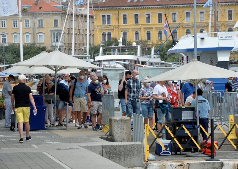 Rijeka: Oštetio pet tvrtaka, dvije novčarske ustanove i ministarstvo. Evo kako je operirao