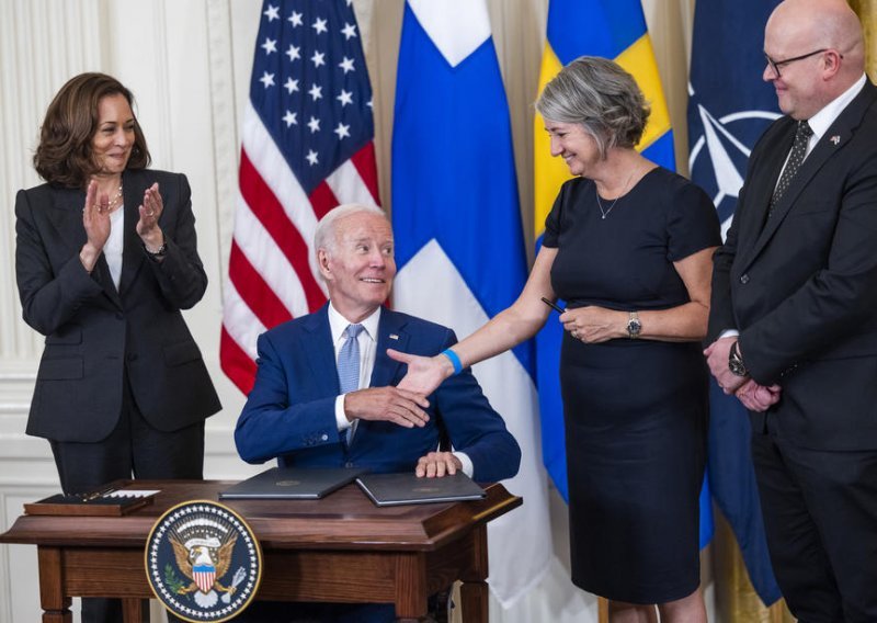 Biden potpisao dokumente o ratifikaciji ulaska Finske i Švedske u NATO: Putin dobiva točno ono što nije htio