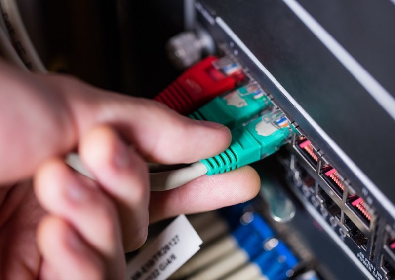 Što je Ethernet i zašto biste ga trebali koristiti?