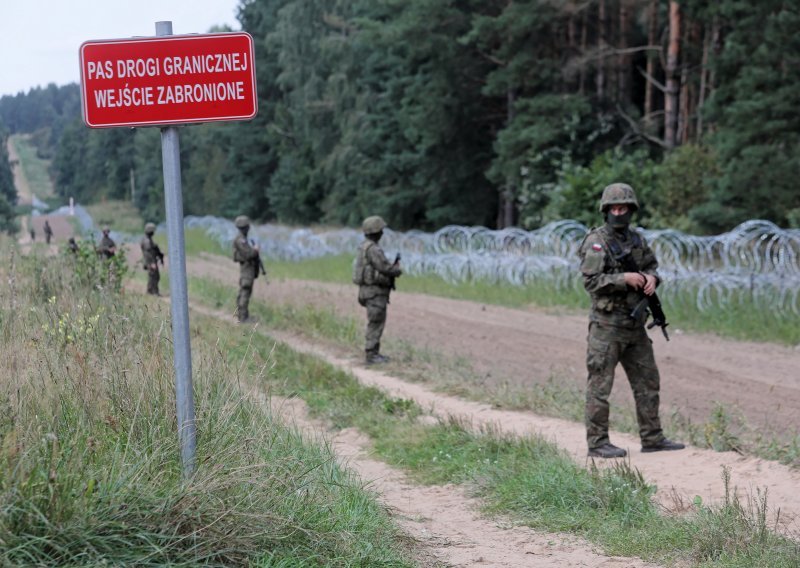 Nakon osam noćnih detonacija Bjelorusija tvrdi: Eksplozije u našoj bazi bile su tehnički incident