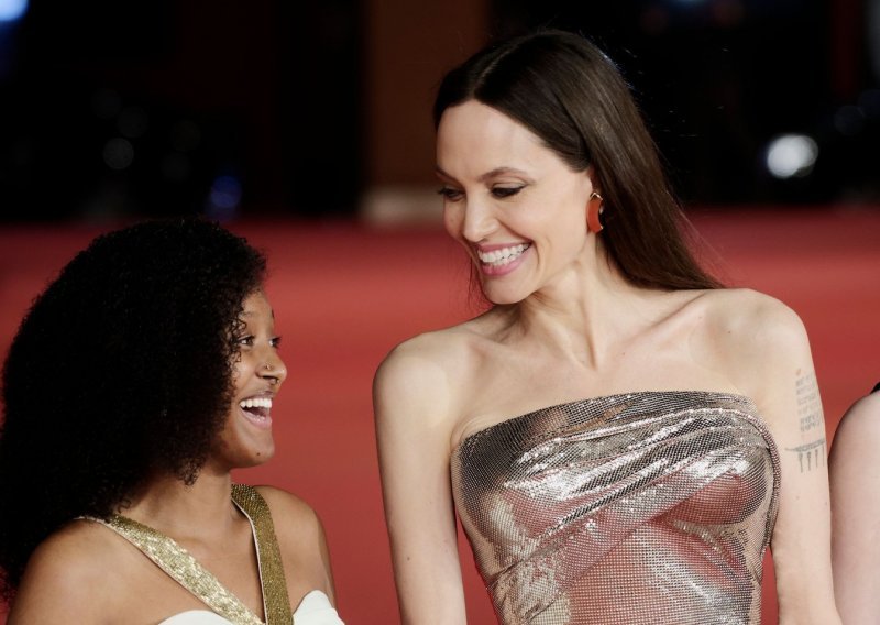 Emocije nije skrivala: Angelina Jolie ovoga je puta jedva zadržala suze