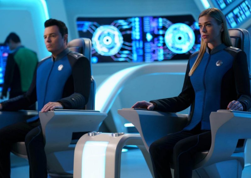 Treća i dosad najbolja sezona serije 'The Orville' završila je kao da je seriji kraj, ali postoji nada da će se nastaviti...