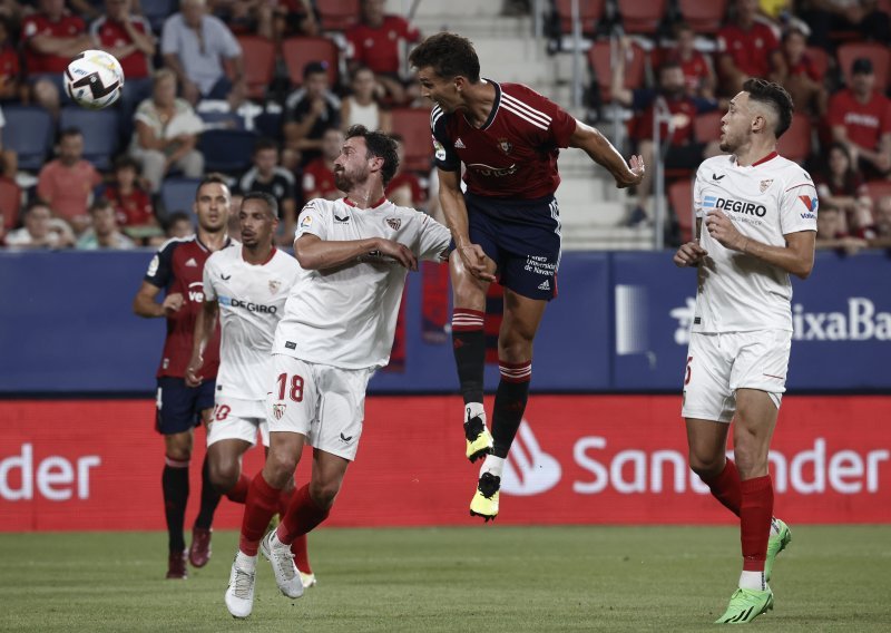 [FOTO] Sevilla na otvaranju sezone pala u Pamploni; preokret Borussije Dortmund u Njemačkoj