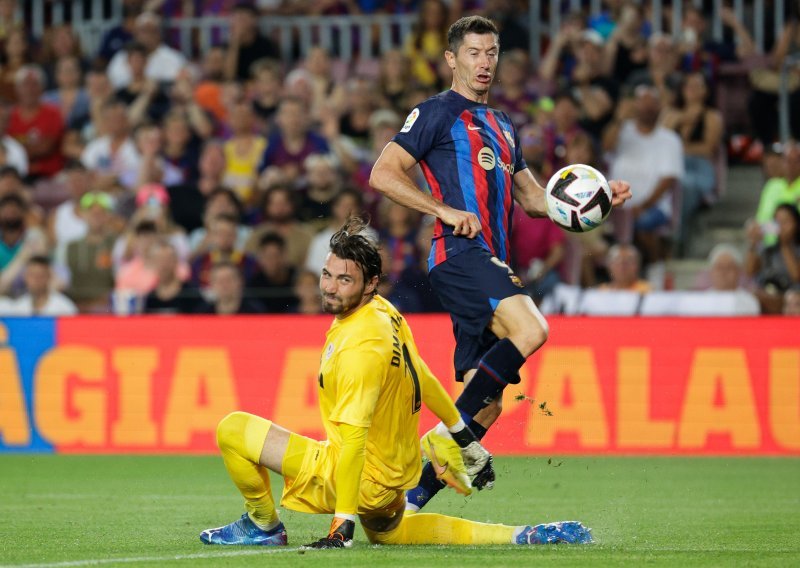 [FOTO] Iznenađenje na Camp Nou; nogometaši Barcelone ostali bez pogotka i pobjede protiv slabašnog suparnika