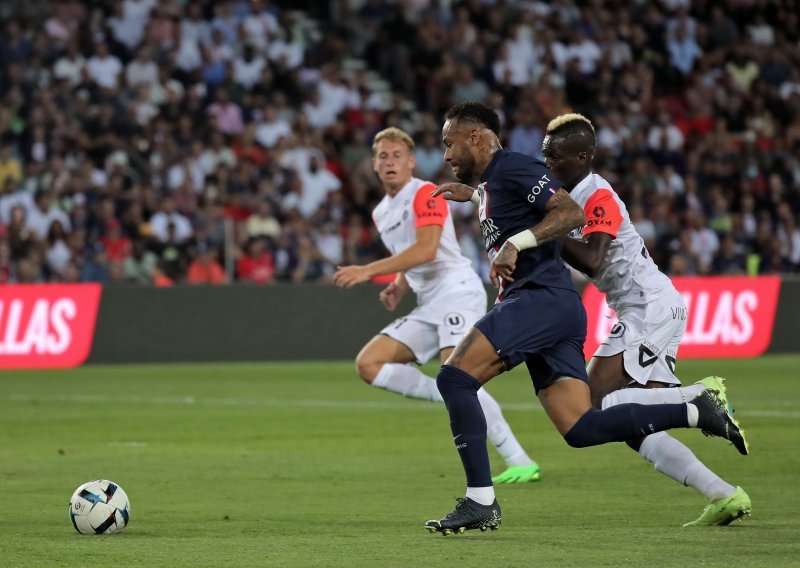 [FOTO] Petarda PSG-a protiv Montpelliera: gosti su se dobro držali više od pola sata, a onda je krenuo ubojiti pariški stroj