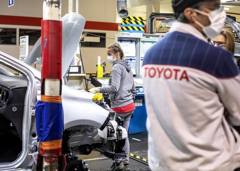 Toyota obustavila proizvodnju u Sečuanu zbog štednje struje