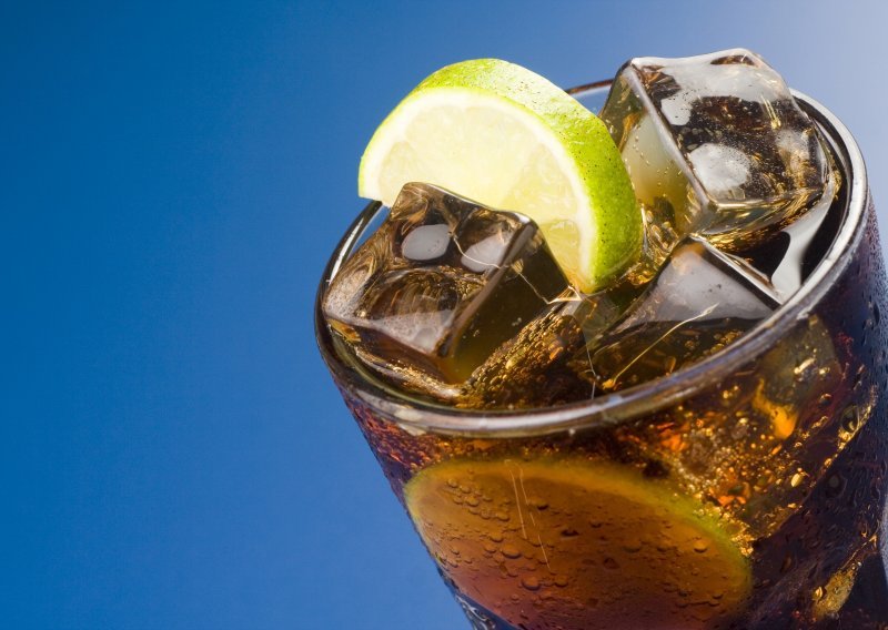 Cola i Pepsi obećali smanjiti kalorije za 20 posto