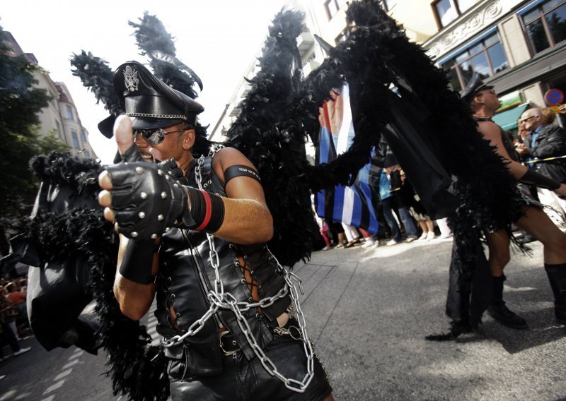 Gay Pride u Stockholmu okupio oko 35.000 ljudi