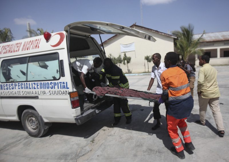 Radikalni islamisti ubili najmanje osam civila u Somaliji