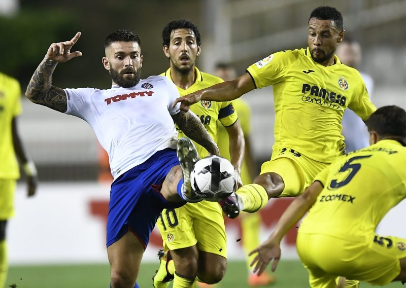 [FOTO] Hajduk igrao, ali i 'častio'; Bilima nije pomogao ni prepuni Poljud, jer Villarreal je ipak 'klasa više'