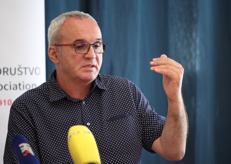 [VIDEO/FOTO] Zovko: Nalazom stručnog povjerenstva Matijanić je po drugi put ubijen, HND traži smjenu Vilija Beroša. Ne ostavku, nego smjenu!