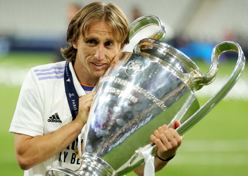 Prije točno deset godina Luka Modrić je potpisao za Real Madrid: Igranje ovdje je kao san iz kojeg se još ne želim probuditi