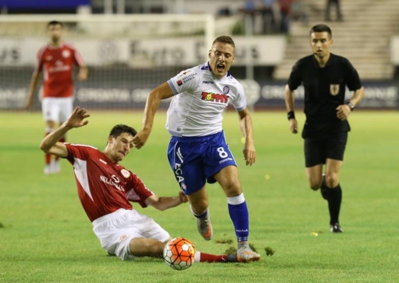 Teren očajan, Hajduk i Split potpuno jalovi na njemu!