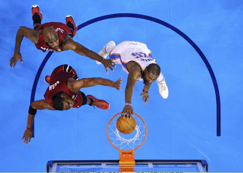 NBA finale: Durant održao lekciju LeBronu i društvu
