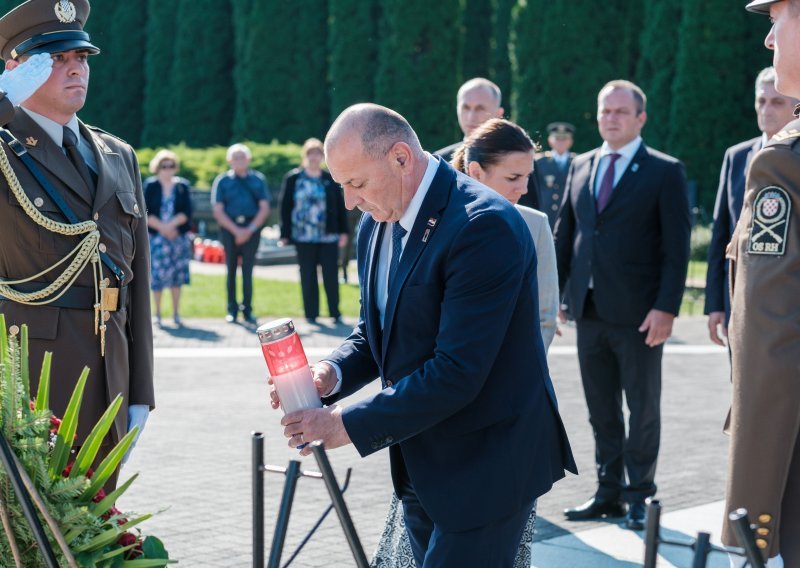 Medved u Vukovaru: U arhivama u Srbiji postoje zapisi o tome gdje su posmrtni ostatci nestalih osoba