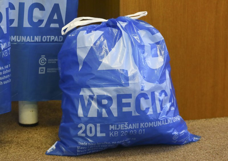 Holding reagirao na kaznenu prijavu: Vrećice za smeće nabavljene su zakonito