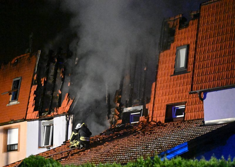 Veliki požar u Zaprešiću pod kontrolom, vatrena stihija uništila tri kuće