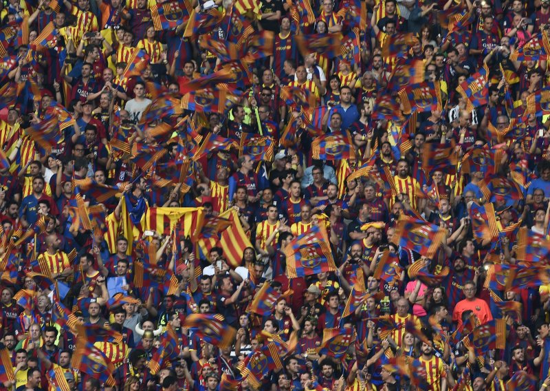 Šok na Camp Nou; UEFA Barceloni prijeti kaznom...