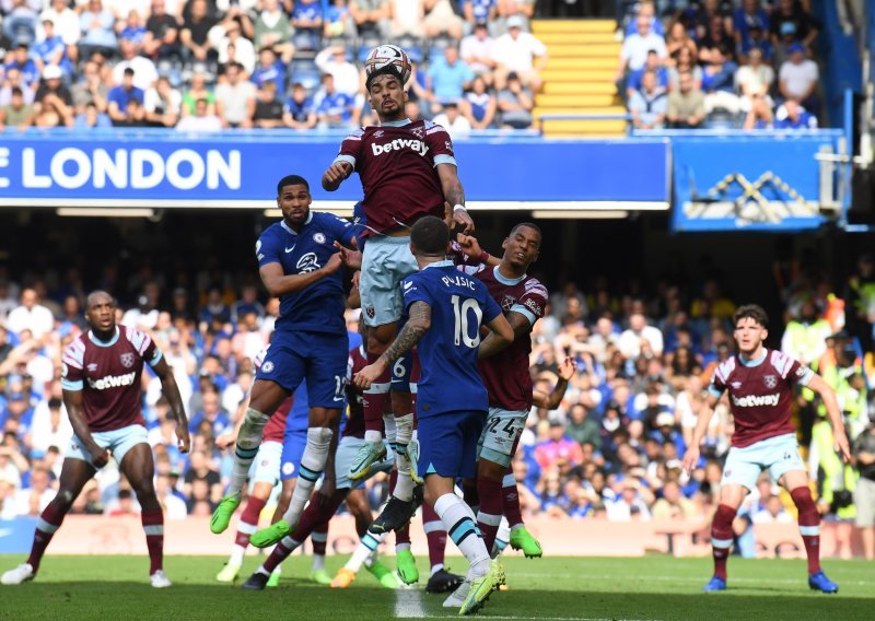 [FOTO] Mateo Kovačić izašao, a Chelsea se pokrenuo; 'Bluesi' uoči gostovanja u Zagrebu u zadnjim minutama stigli do trijumfa