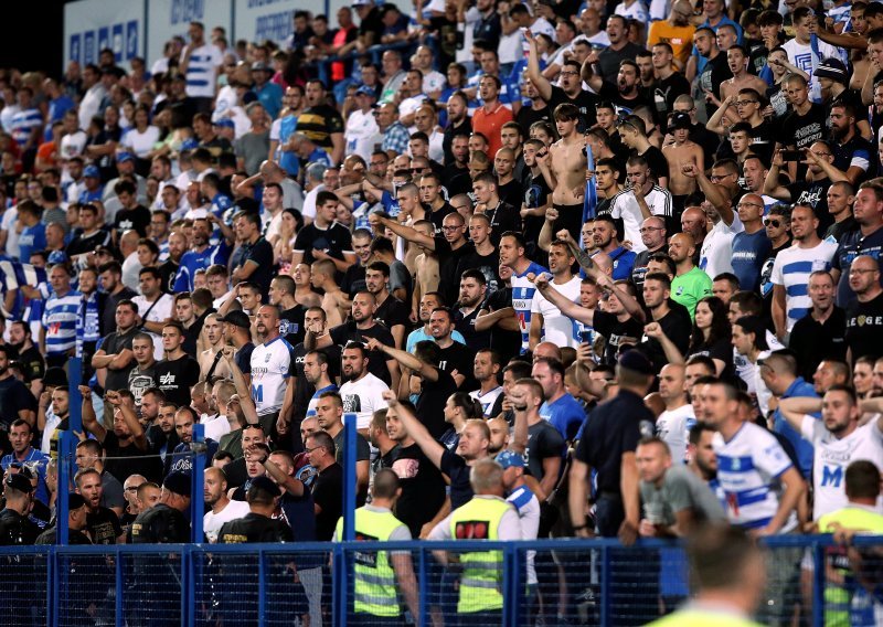 Drama u Gradskom vrtu uoči utakmice Osijeka i Šibenika; gledatelja oživljavali na istočnoj tribini stadiona