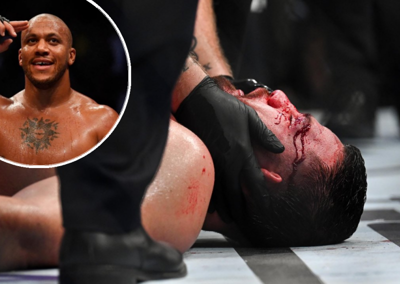 [FOTO] Strašan meč ponajboljih UFC-ovih teškaša okončan na brutalan način; žestoki udarci su sijevali sa svih strana...
