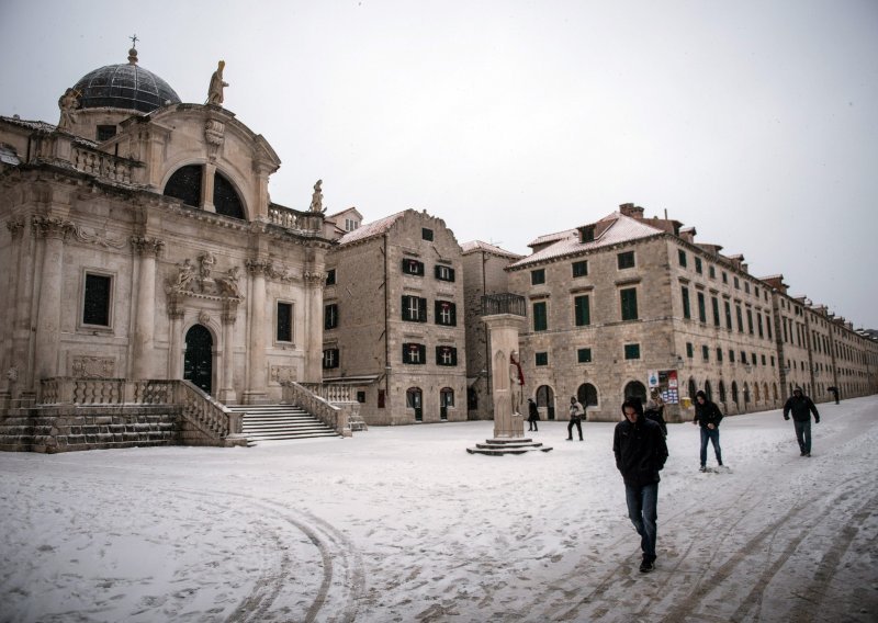 Snijega će biti i u Dubrovniku, a ovo su preporuke Stožera za civilnu zaštitu