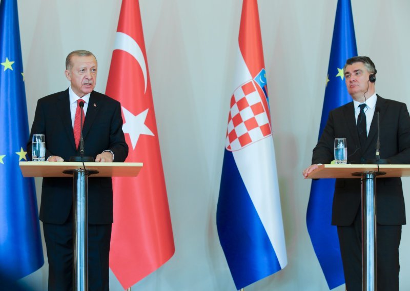 [FOTO] I Milanović i Erdogan oprezno o izbornom zakonu o BiH: Razlikujemo se u stavovima, treba više razgovora