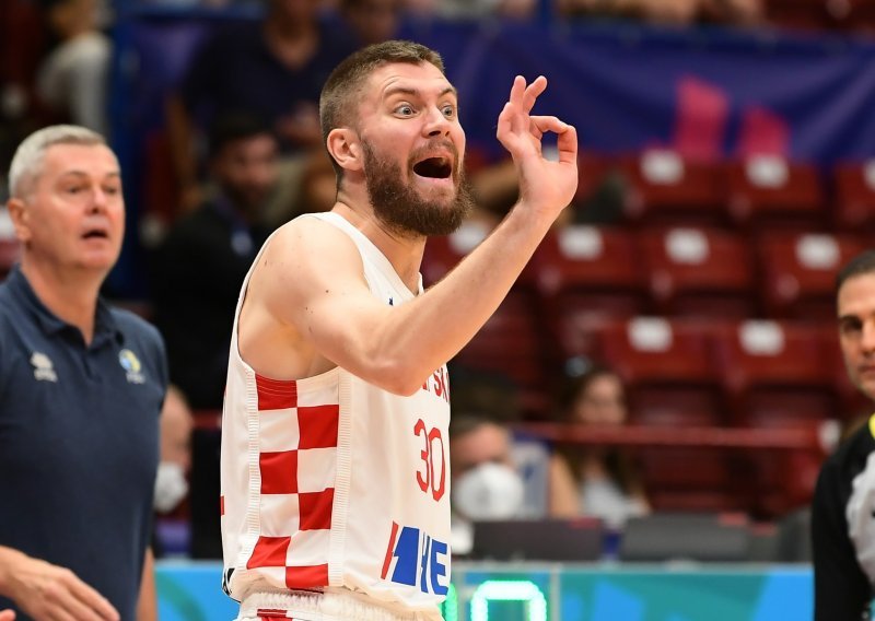 [FOTO] Hrvatska pobjedom protiv Ukrajine vjerojatno izbjegla Srbe u osmini finala, Mavra vukao prvo, a Bogdanović drugo poluvrijeme
