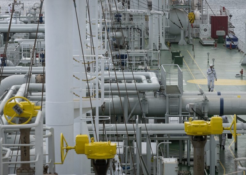 Gradi se još jedan LNG terminal u Njemačkoj, donedavno nije imala niti jedan, sljedeće godine s radom ih počinje šest