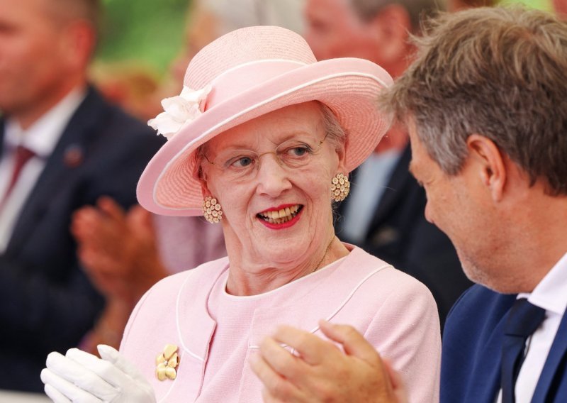 Posljednja europska kraljica okupila posvađanu obitelj na svečanoj proslavi jubileja