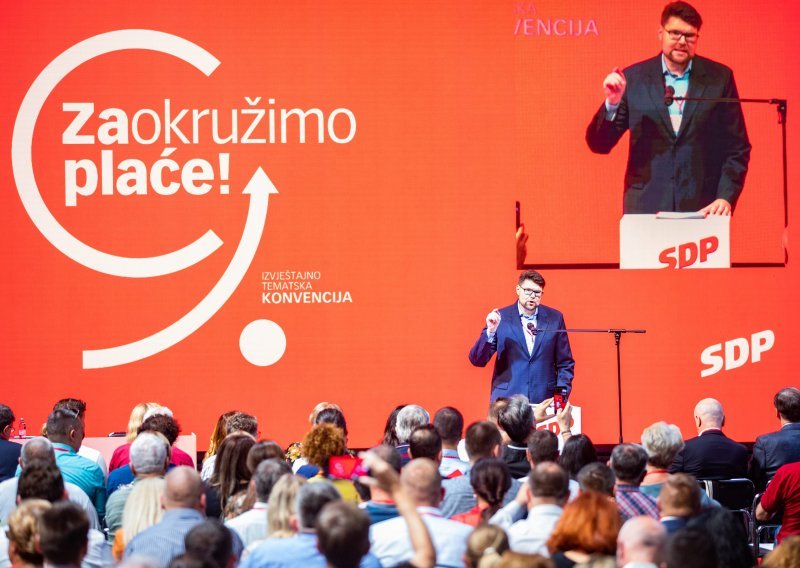 Grbin na SDP-ovoj konvenciji: 'Budućnost Hrvatske u pitanju je zbog pljačke'