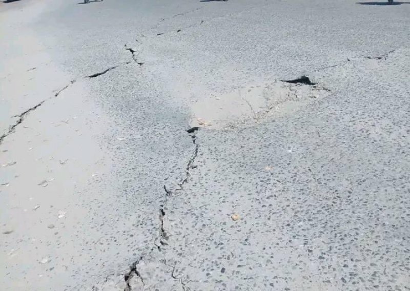 [VIDEO] Silovit potres magnitude 7,6 po Richteru pogodio Papua Novu Gvineju