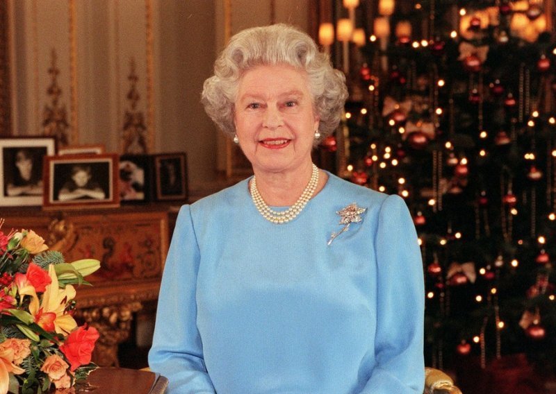 Svi govore o tajnom pismu koje je kraljica Elizabeta ostavila: Čuva se na posebnom mjestu, a smije se otvoriti tek za 63 godine