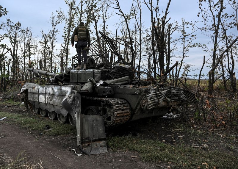 Situacija u Ukrajini za Ruse se u nekoliko tjedana promijenila s loše na goru, a evo koji su razlozi njihovog vojnog posrtaja
