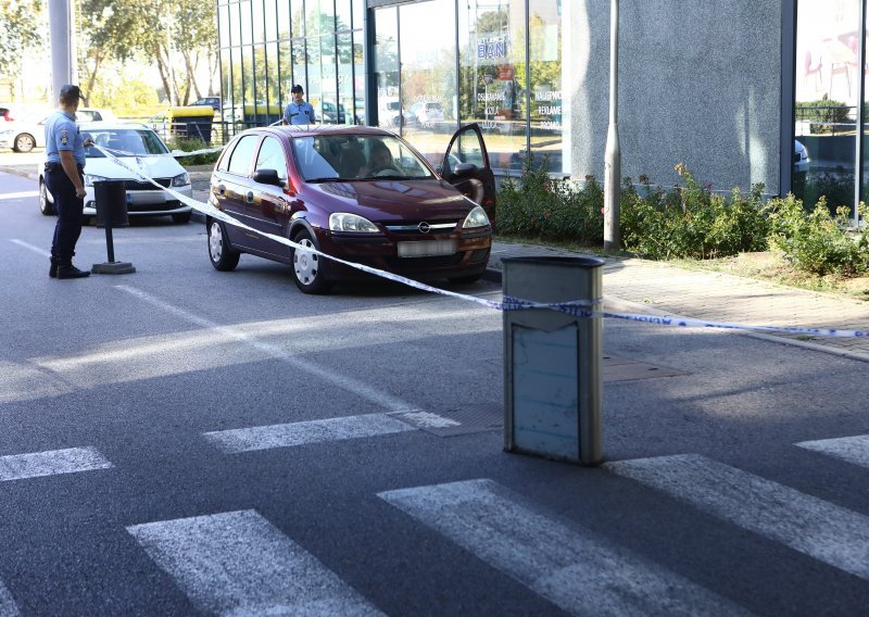 Sačekuša u Zagrebu: Na skuteru dočekali poduzetnika u autu i pucali na njega